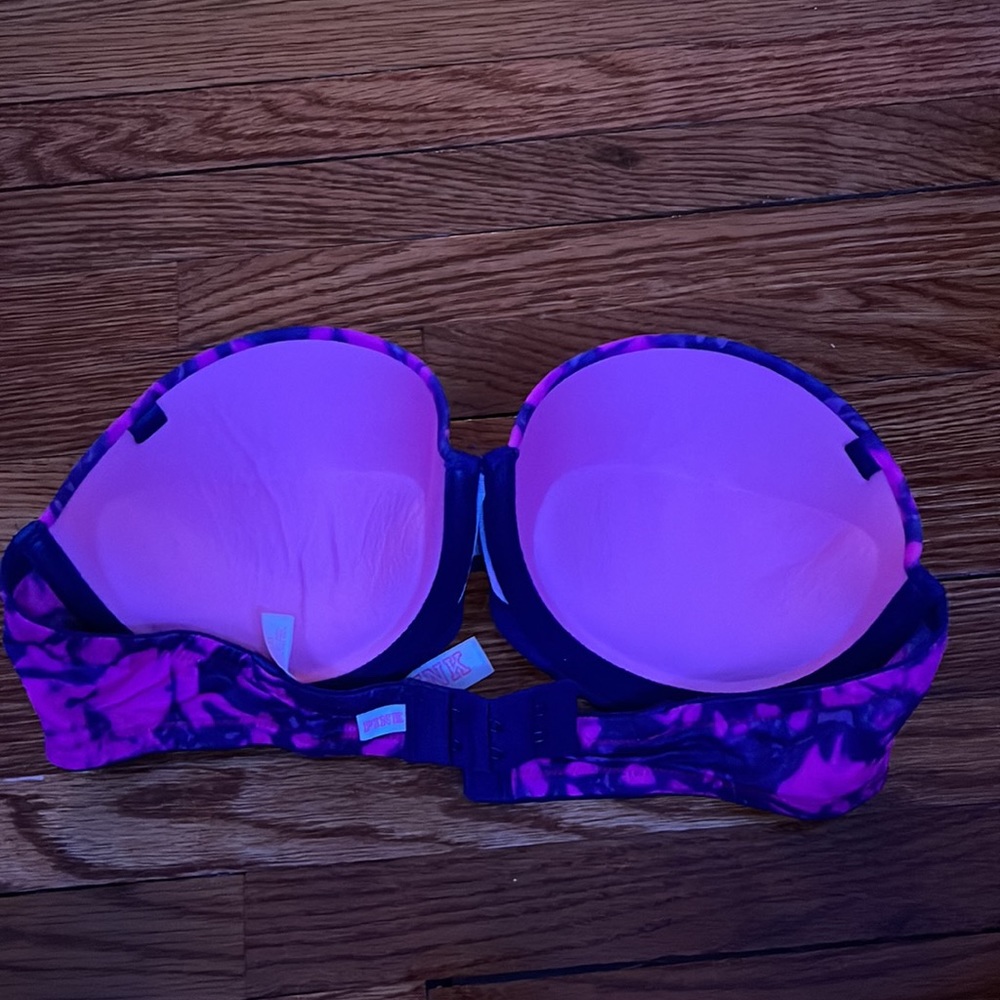 Pink strapless bra - Picture 2 of 3